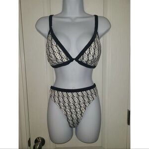 Calvin Klein Elegant Black and White Women's bikini Set